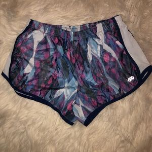 Legend running shorts M